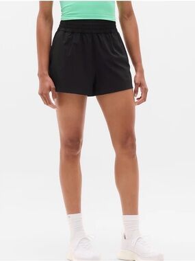 Athleta Weekender High Rise 3”Run Shorts